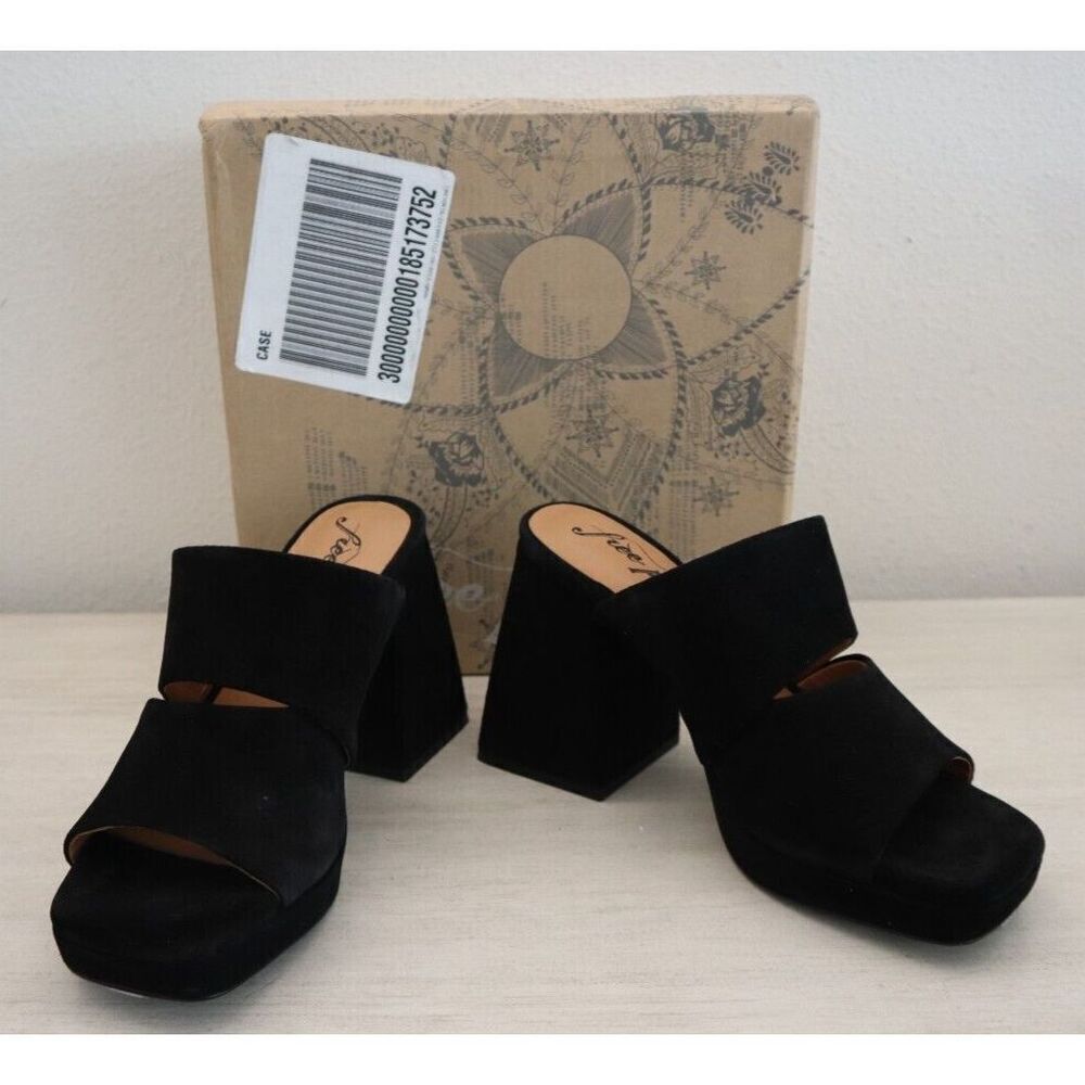 Free People Women's Sz 36 US 6M Black Love Is Everywhere Platform Sandals